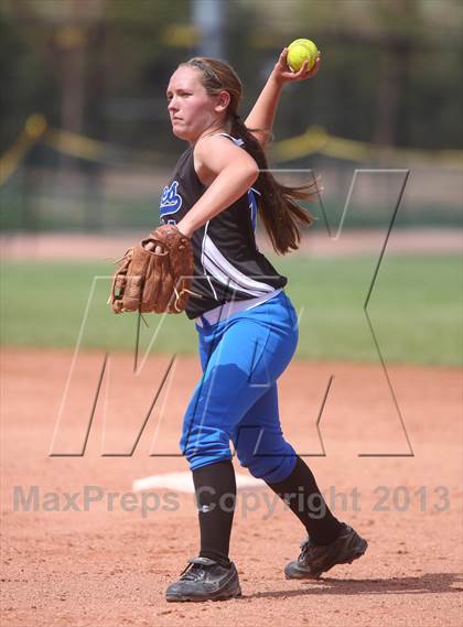 Thumbnail 1 in Grandview vs. Arvada West (Erie Festival of Champions) photogallery.