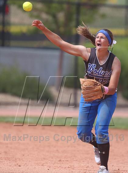 Thumbnail 3 in Grandview vs. Arvada West (Erie Festival of Champions) photogallery.