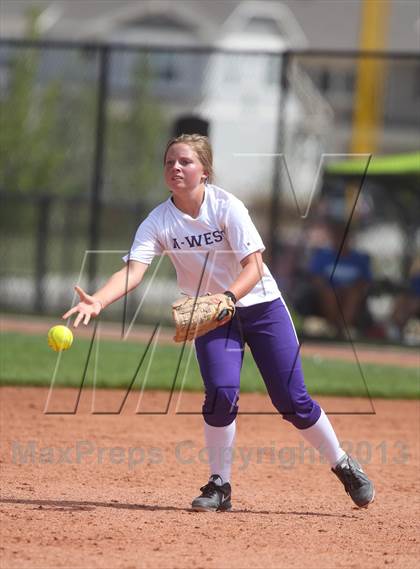 Thumbnail 3 in Grandview vs. Arvada West (Erie Festival of Champions) photogallery.