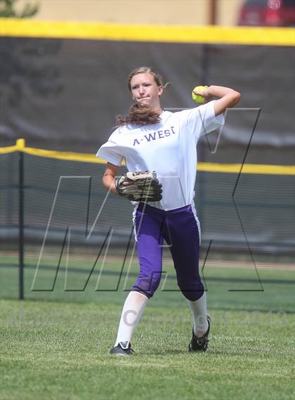 Thumbnail 3 in Grandview vs. Arvada West (Erie Festival of Champions) photogallery.