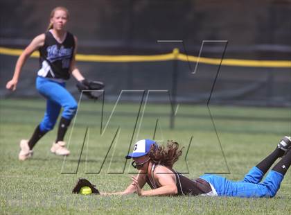 Thumbnail 3 in Grandview vs. Arvada West (Erie Festival of Champions) photogallery.