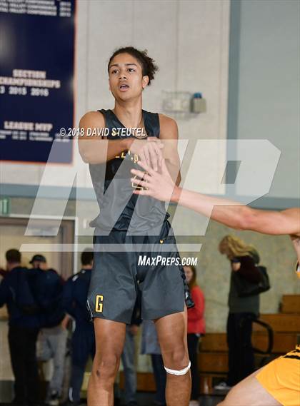 Thumbnail 1 in El Capitan vs. Del Oro (Running with the Pack) photogallery.