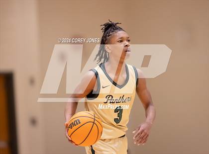 Thumbnail 3 in Langston Hughes vs Wheeler (Grayson New Year's Classic) photogallery.