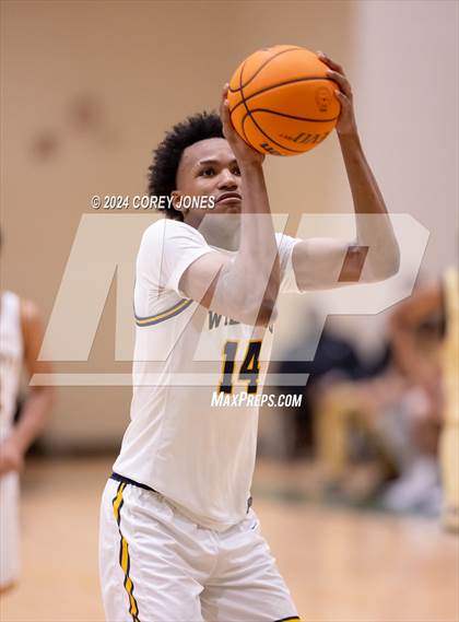Thumbnail 3 in Langston Hughes vs Wheeler (Grayson New Year's Classic) photogallery.