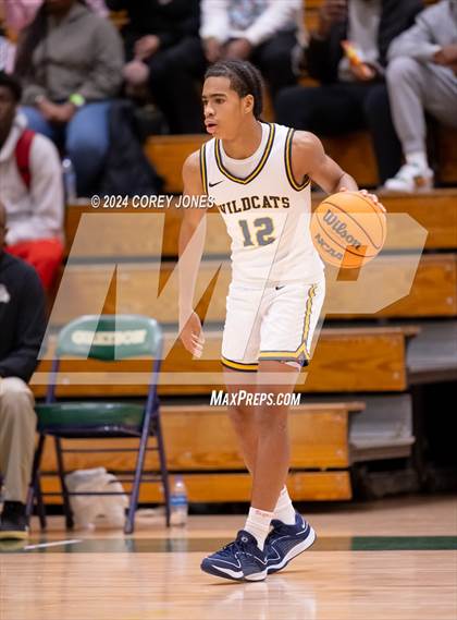 Thumbnail 3 in Langston Hughes vs Wheeler (Grayson New Year's Classic) photogallery.