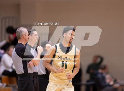 Thumbnail 3 in Langston Hughes vs Wheeler (Grayson New Year's Classic) photogallery.