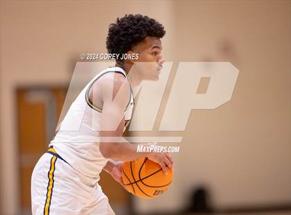 Thumbnail 2 in Langston Hughes vs Wheeler (Grayson New Year's Classic) photogallery.
