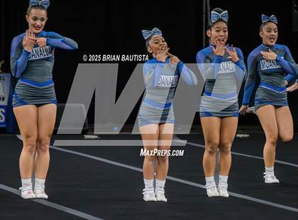 Thumbnail 1 in HHSAA Championships photogallery.