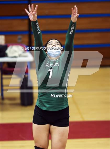 Thumbnail 1 in East Union @ Manteca photogallery.