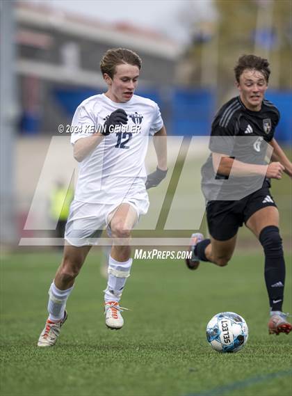 Thumbnail 2 in Shoreland Lutheran vs. Kiel photogallery.