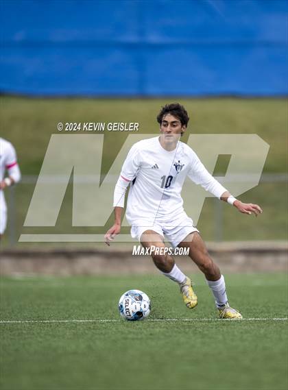 Thumbnail 3 in Shoreland Lutheran vs. Kiel photogallery.