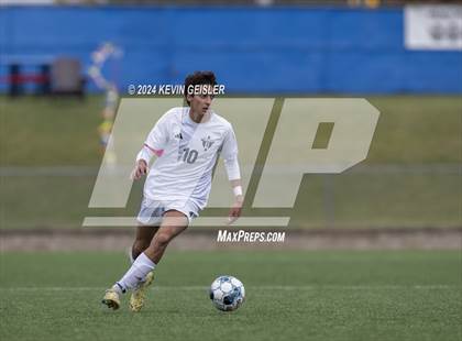 Thumbnail 1 in Shoreland Lutheran vs. Kiel photogallery.