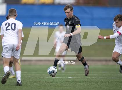 Thumbnail 1 in Shoreland Lutheran vs. Kiel photogallery.