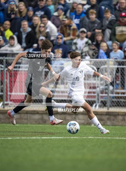 Thumbnail 1 in Shoreland Lutheran vs. Kiel photogallery.