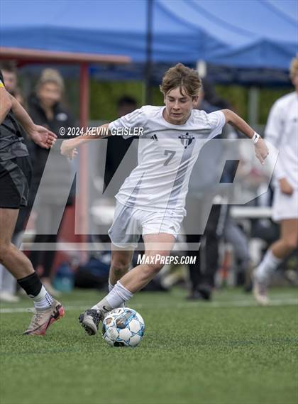 Thumbnail 1 in Shoreland Lutheran vs. Kiel photogallery.