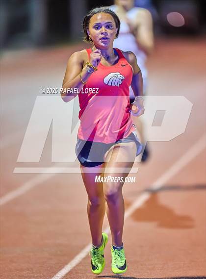 Thumbnail 1 in Eagle No Tax Relays (4x400M) photogallery.