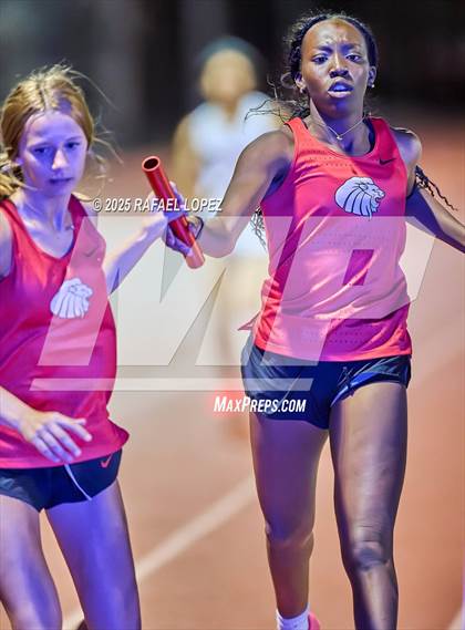 Thumbnail 3 in Eagle No Tax Relays (4x400M) photogallery.