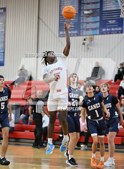 Thumbnail 2 in Palm Harbor University vs Northside Christian  (Sun Bash Tampa) photogallery.