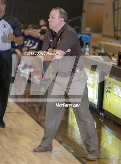 Thumbnail 2 in Apple Valley vs. Brookfield East photogallery.