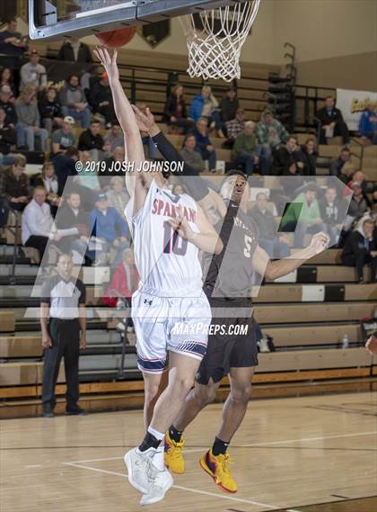 Thumbnail 1 in Apple Valley vs. Brookfield East photogallery.