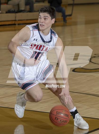 Thumbnail 3 in Apple Valley vs. Brookfield East photogallery.