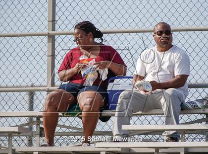 Thumbnail 2 in El Camino Real vs Kennedy photogallery.