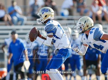 Thumbnail 2 in El Camino Real vs Kennedy photogallery.