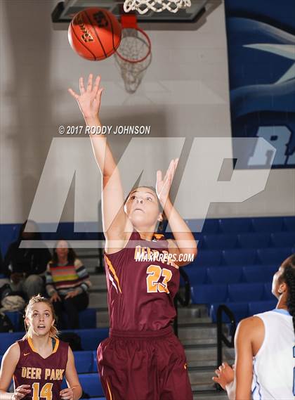 Thumbnail 1 in Sam Rayburn vs. Deer Park (McDonald's Texas Invitational) photogallery.