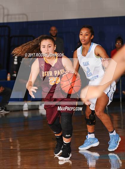 Thumbnail 2 in Sam Rayburn vs. Deer Park (McDonald's Texas Invitational) photogallery.