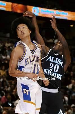 Thumbnail 3 in Aliso Niguel vs El Toro  (Sec. I-A Final)#2 photogallery.