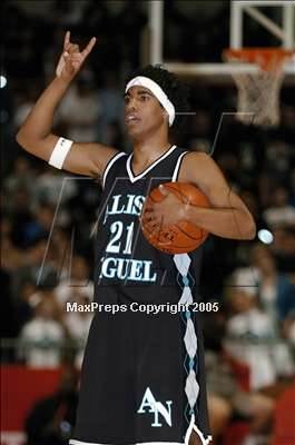 Thumbnail 2 in Aliso Niguel vs El Toro  (Sec. I-A Final)#2 photogallery.