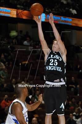 Thumbnail 2 in Aliso Niguel vs El Toro  (Sec. I-A Final)#2 photogallery.