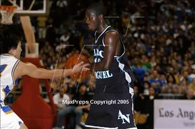 Thumbnail 3 in Aliso Niguel vs El Toro  (Sec. I-A Final)#2 photogallery.