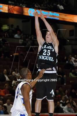 Thumbnail 3 in Aliso Niguel vs El Toro  (Sec. I-A Final)#2 photogallery.