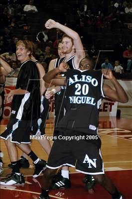 Thumbnail 2 in Aliso Niguel vs El Toro  (Sec. I-A Final)#2 photogallery.