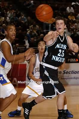 Thumbnail 3 in Aliso Niguel vs El Toro  (Sec. I-A Final)#2 photogallery.