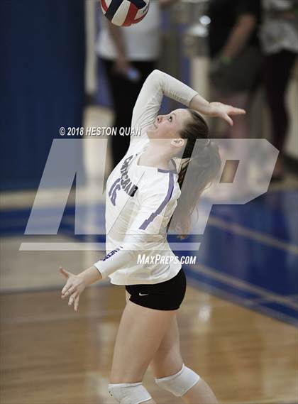 Thumbnail 2 in La Habra vs. Carlsbad (Dave Mohs Tournament) photogallery.
