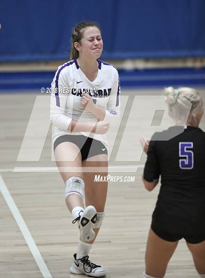 Thumbnail 3 in La Habra vs. Carlsbad (Dave Mohs Tournament) photogallery.