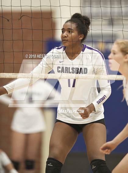 Thumbnail 2 in La Habra vs. Carlsbad (Dave Mohs Tournament) photogallery.