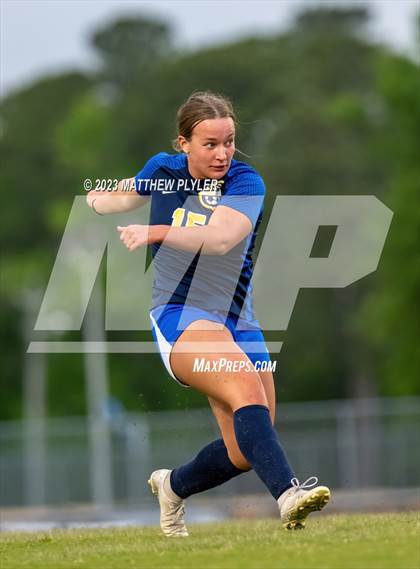Thumbnail 1 in South View @ Cape Fear photogallery.
