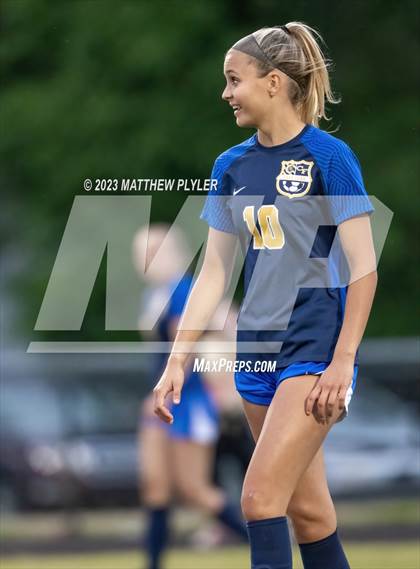 Thumbnail 1 in South View @ Cape Fear photogallery.