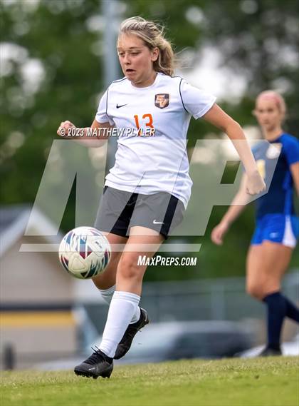 Thumbnail 1 in South View @ Cape Fear photogallery.