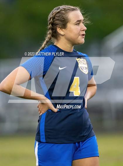 Thumbnail 1 in South View @ Cape Fear photogallery.