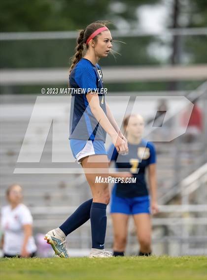 Thumbnail 1 in South View @ Cape Fear photogallery.