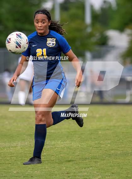 Thumbnail 1 in South View @ Cape Fear photogallery.