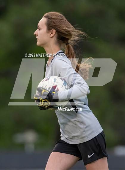Thumbnail 2 in South View @ Cape Fear photogallery.