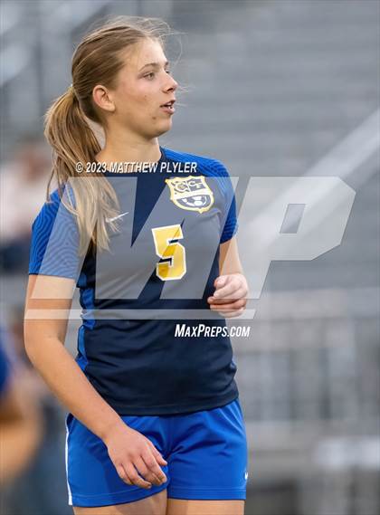 Thumbnail 2 in South View @ Cape Fear photogallery.