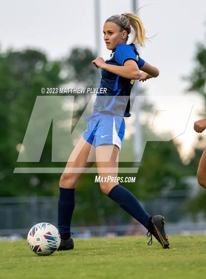 Thumbnail 2 in South View @ Cape Fear photogallery.