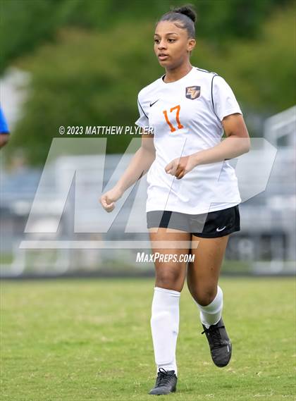 Thumbnail 1 in South View @ Cape Fear photogallery.
