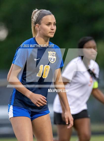 Thumbnail 1 in South View @ Cape Fear photogallery.